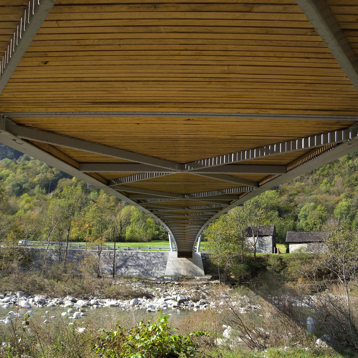 Passerella sospesa della pista ciclabile, Valle Maggia