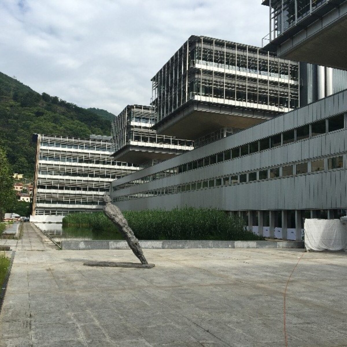 UBS SA, Manno