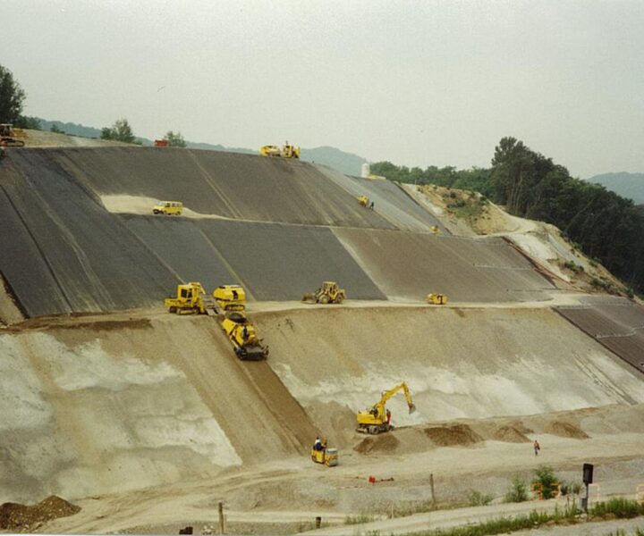 Smaltimento dei rifiuti, discarica Valle della Motta