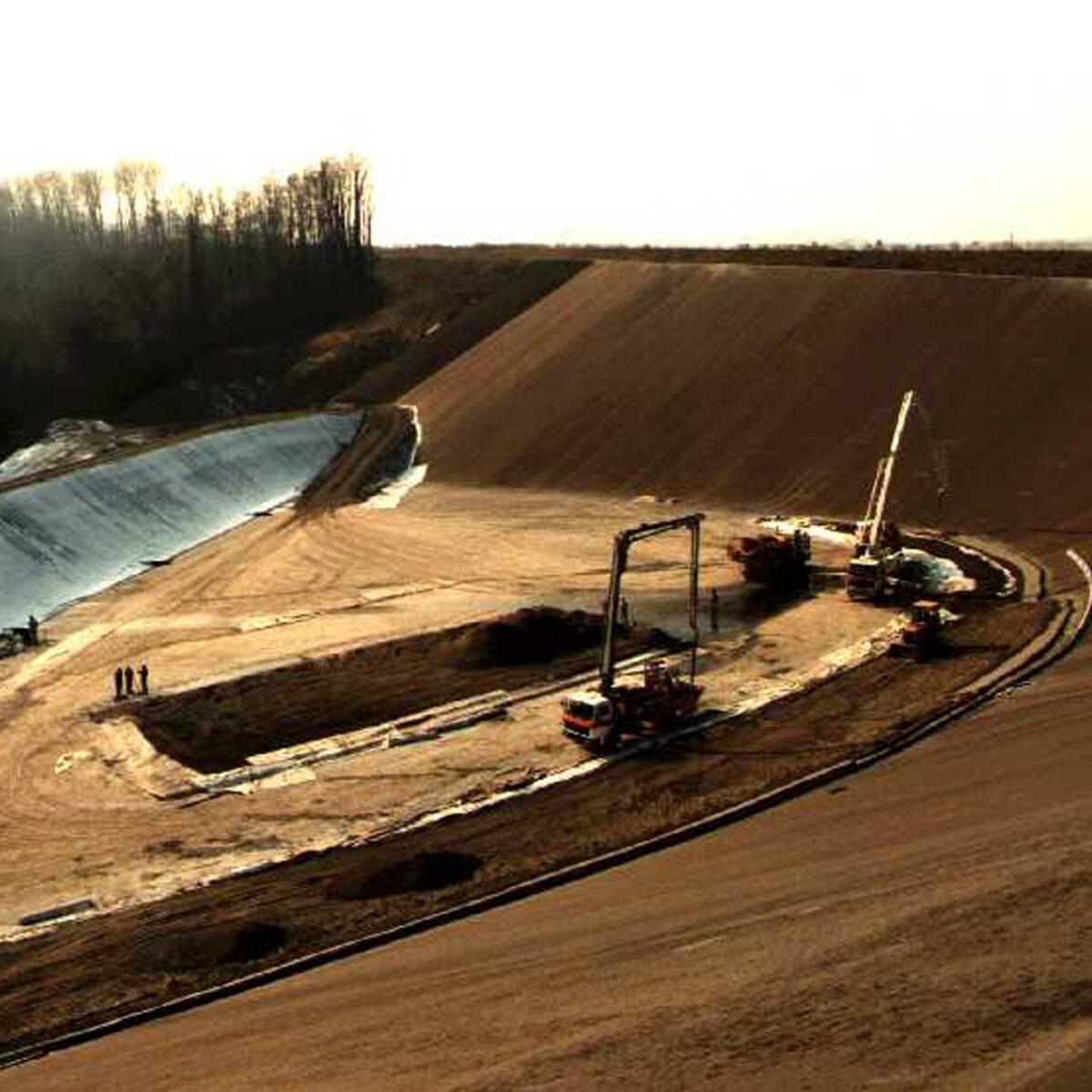 Smaltimento dei rifiuti, discarica Valle della Motta
