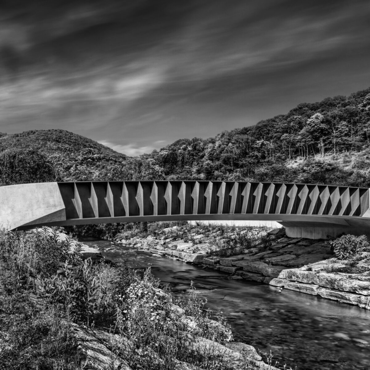 Rifacimento del ponte tra le due sponde del Vedeggio lungo Via Industria, Torricella-Taverne